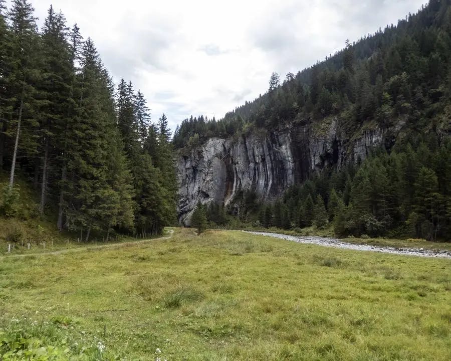 via alpina etape 6 urnerboden altdorf