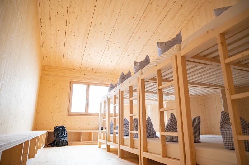 Anhalter Hütte 3