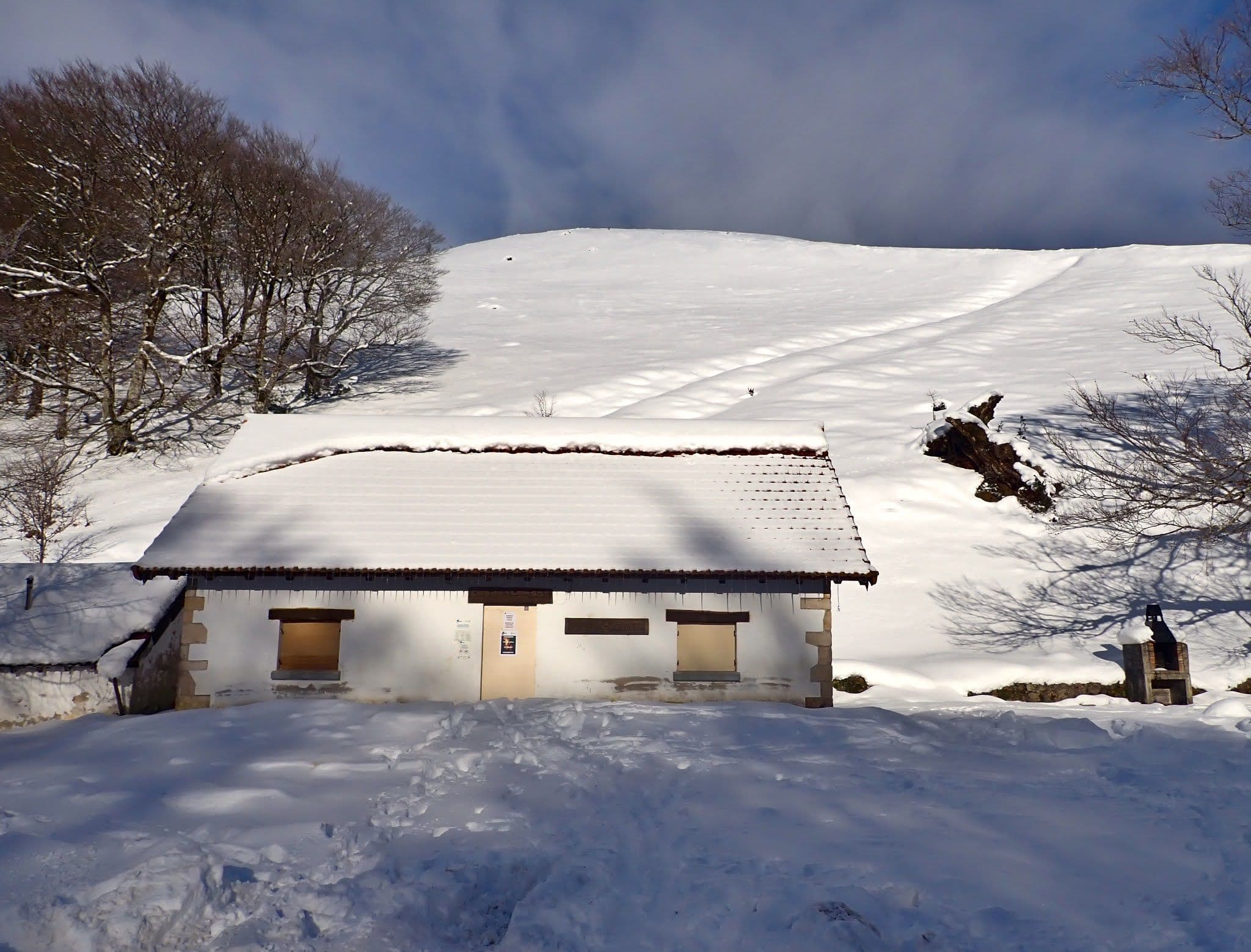 Refuge d'Azpegi