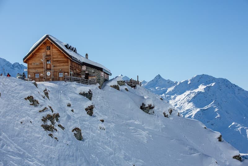 Cabane du Mont Fort 4