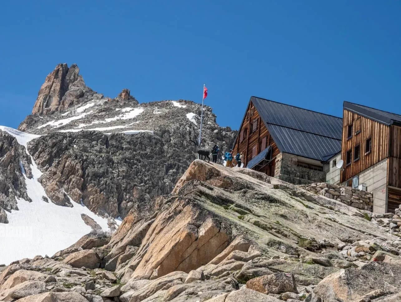 Cabane d'Orny 2