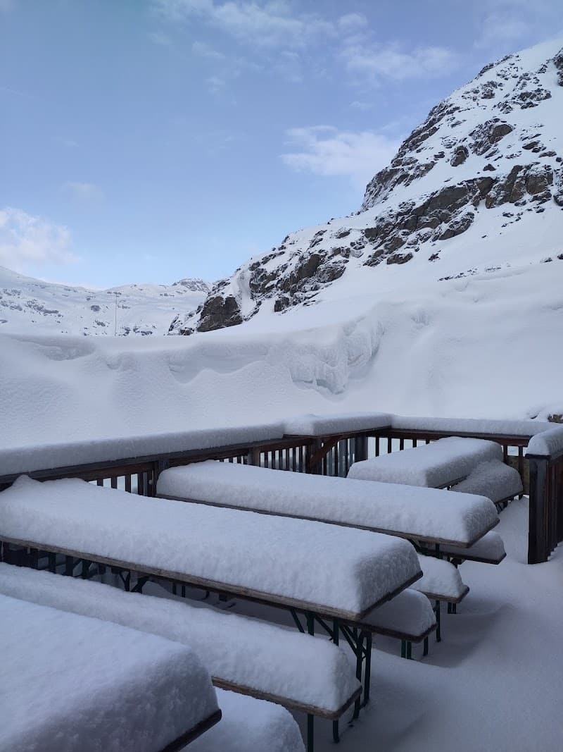 Refuge du Carro 3