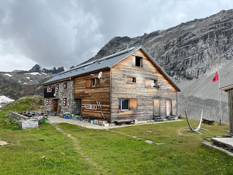 Claridenhütte