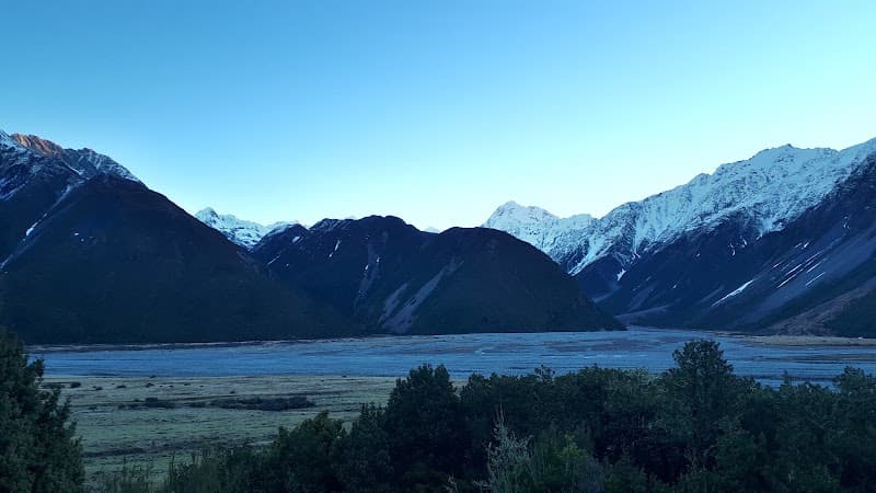 Curtis Memorial Hut