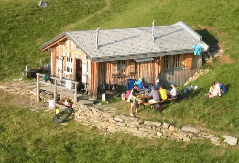 Fluhseehütte