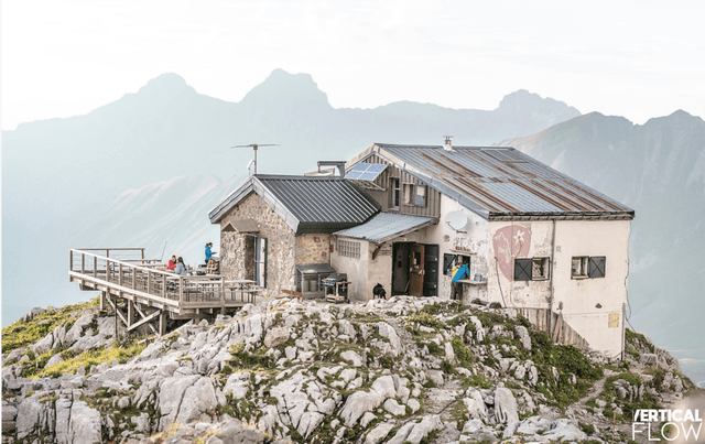 Refuge de la Pointe Percée ou Gramusset