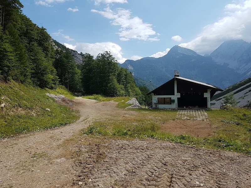 Koča Vrtača