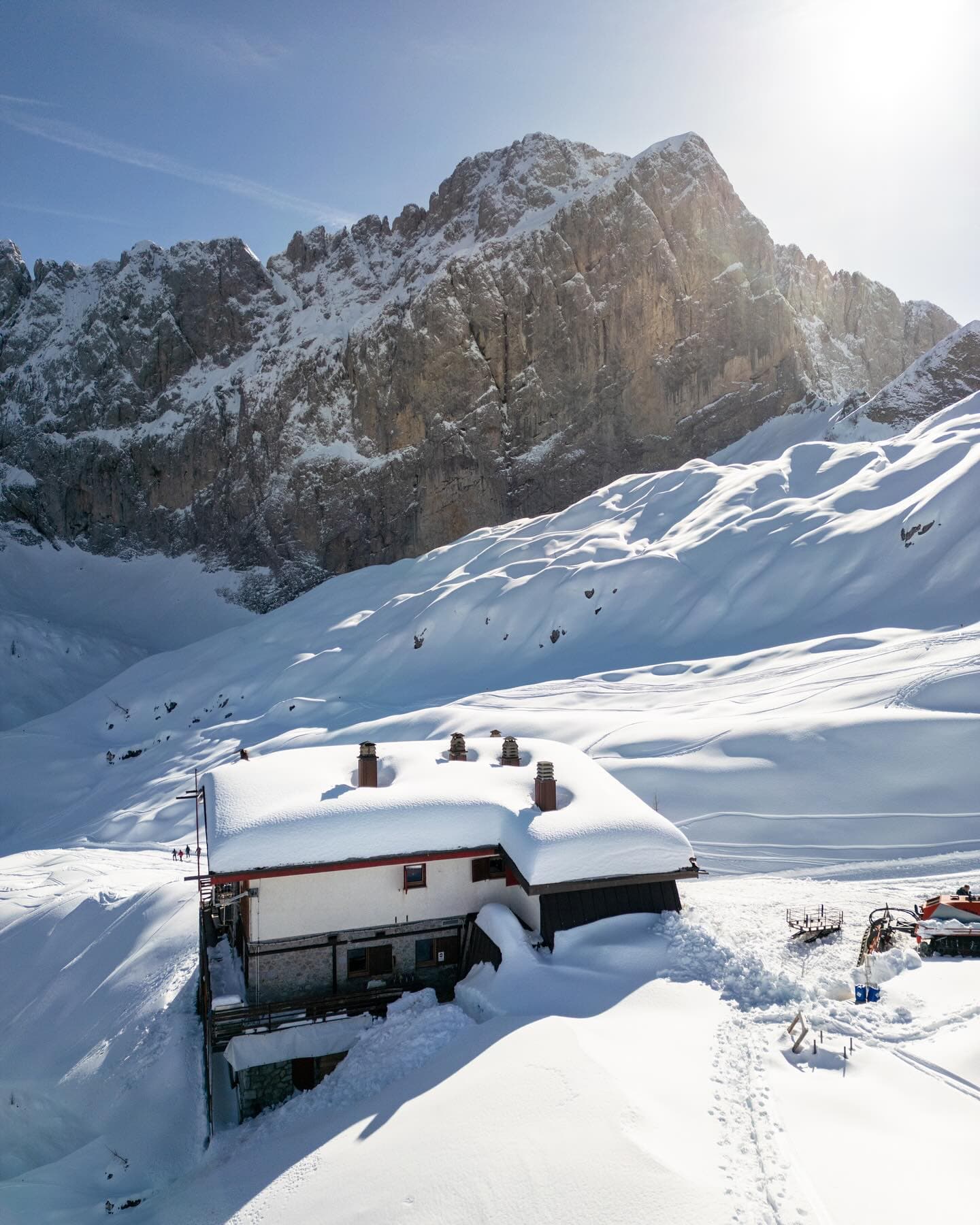 Rifugio Luigi Albani 2