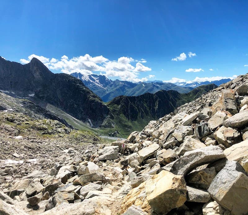 Medelserhütte 2
