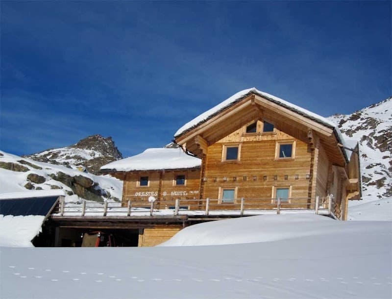 Orestes Hütte 4