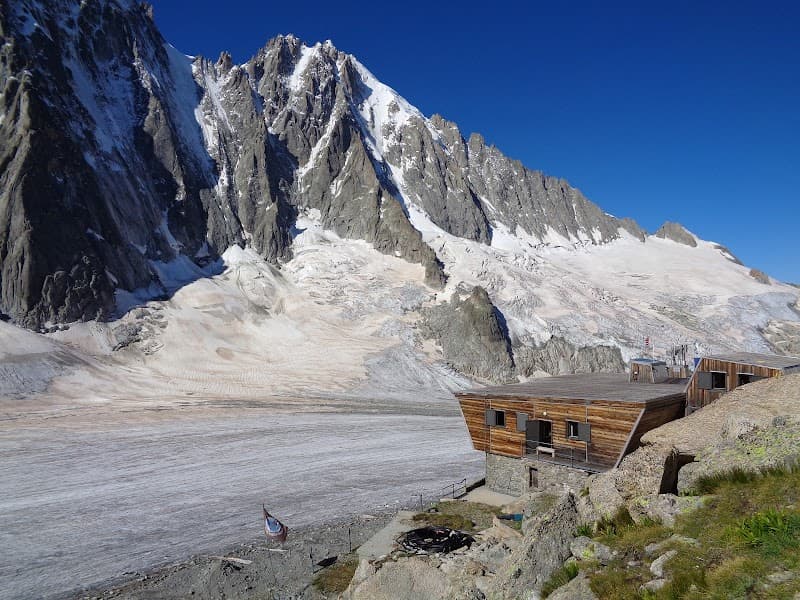 Refuge d 'Argentière 3