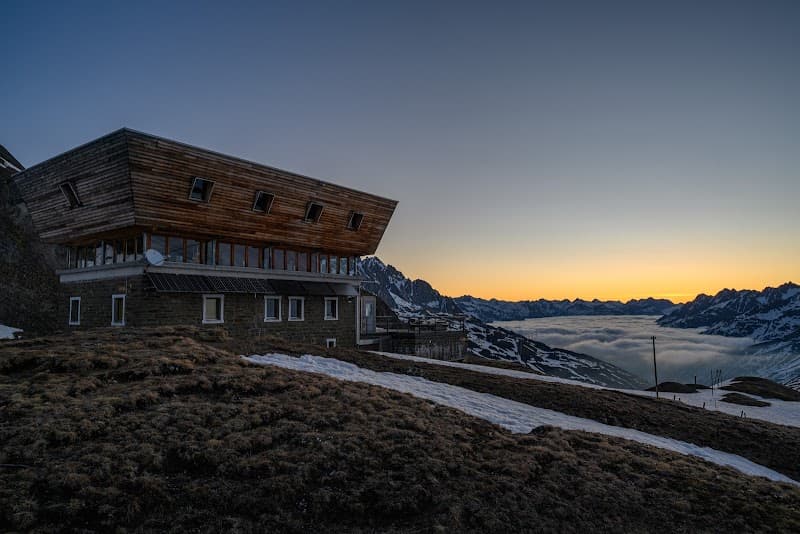 Refuge Corno Gries