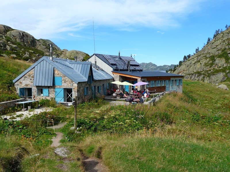 Refuge d 'En Beys 5
