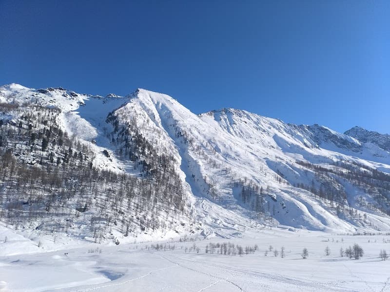 Refuge Willy Jervis 4