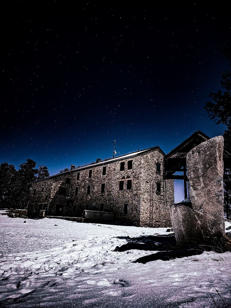 Refuge des Cortalets