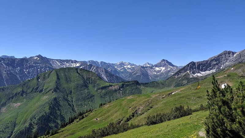 Reuttener Hütte 3
