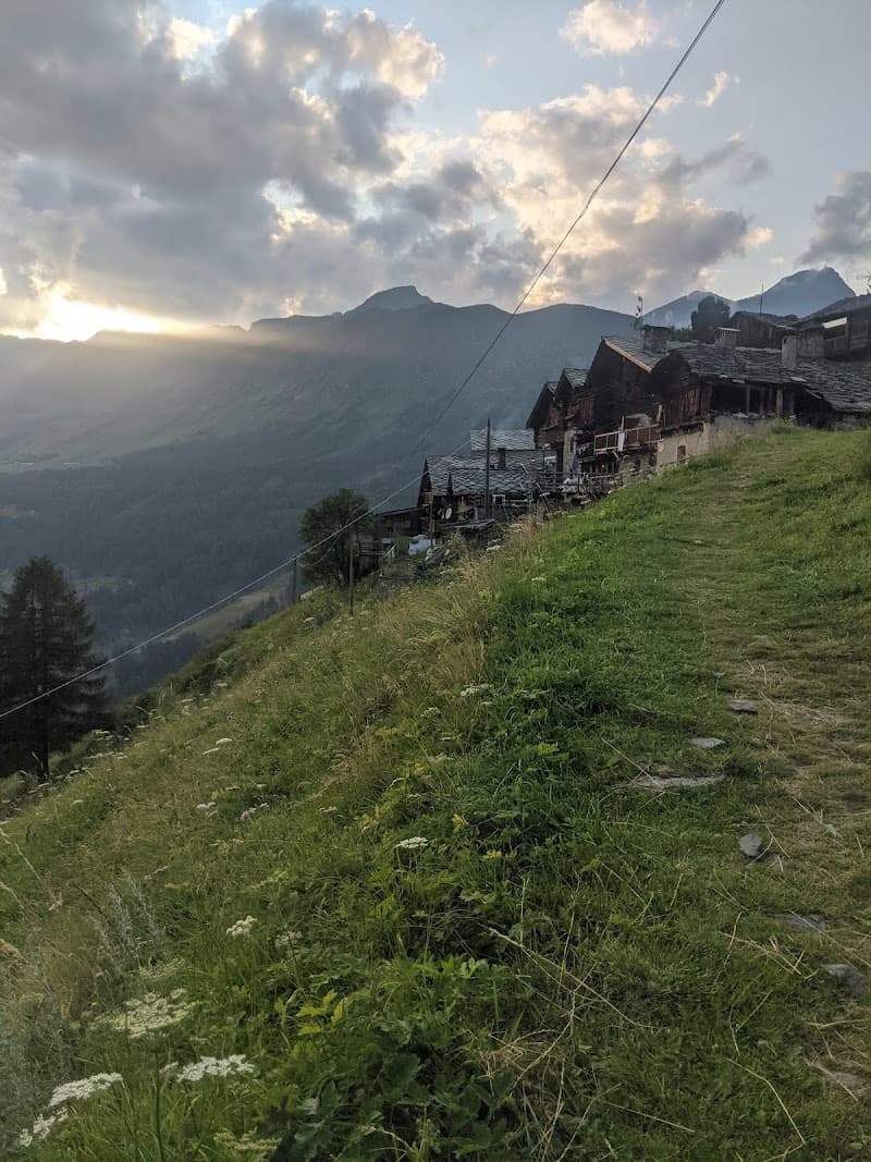 Rifugio Vieux Crest 4