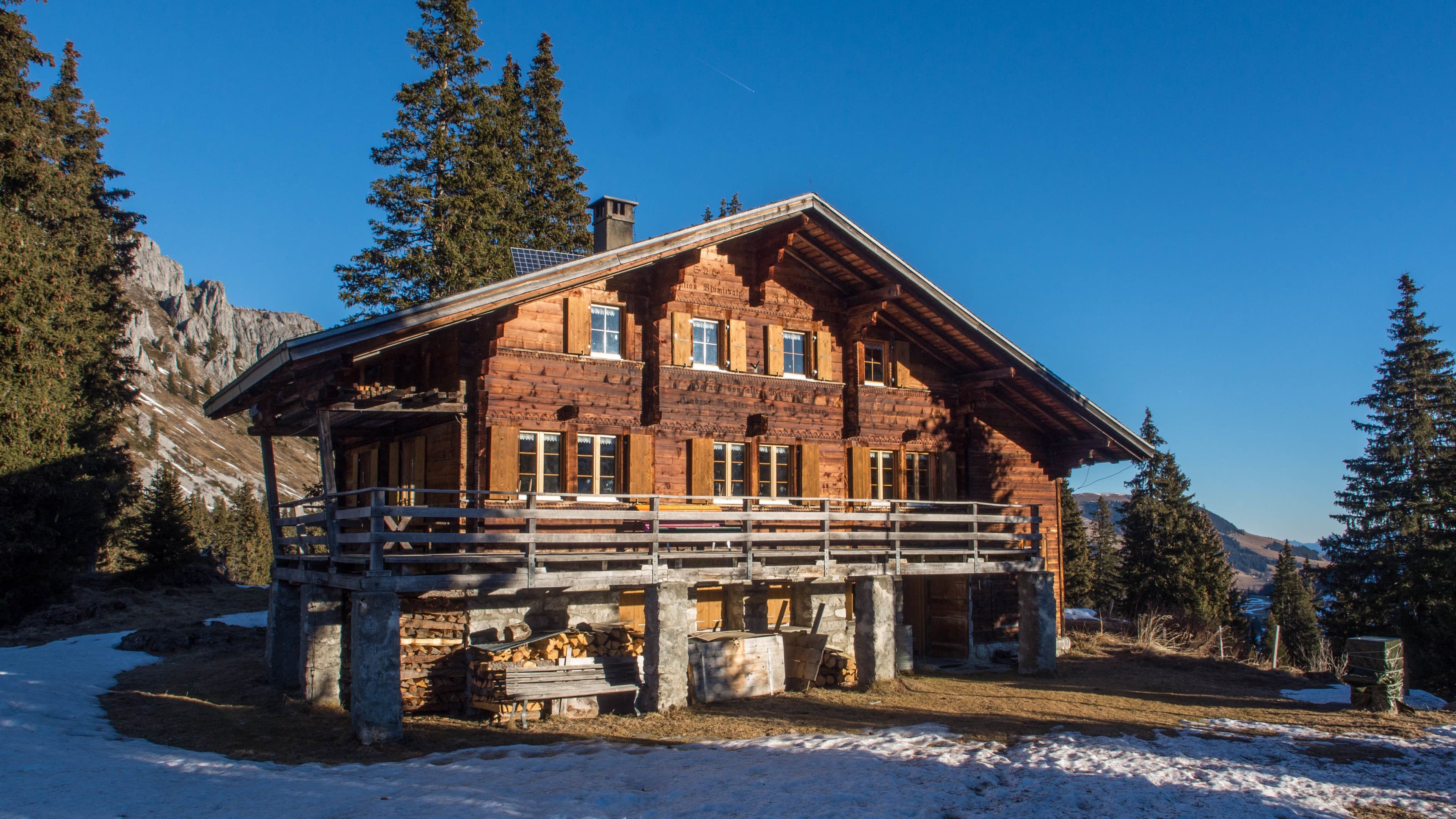 Ski & Ferienhaus Obergestelen