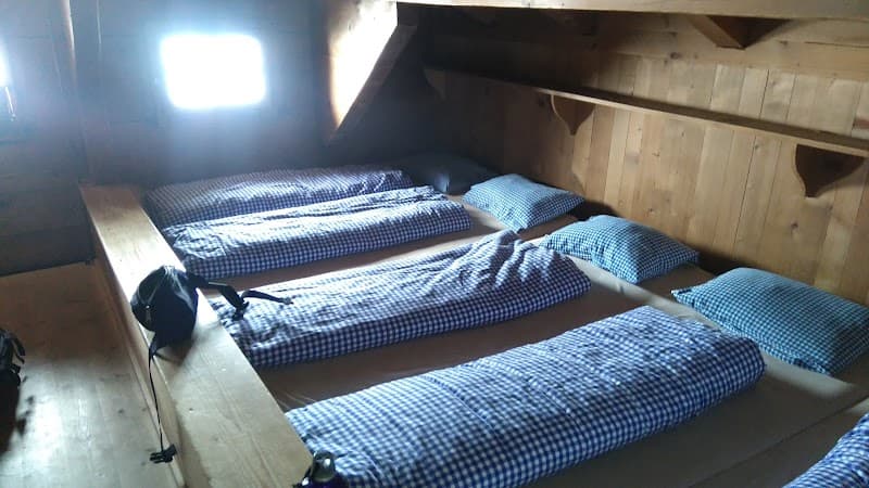 Lobhornhütte 4