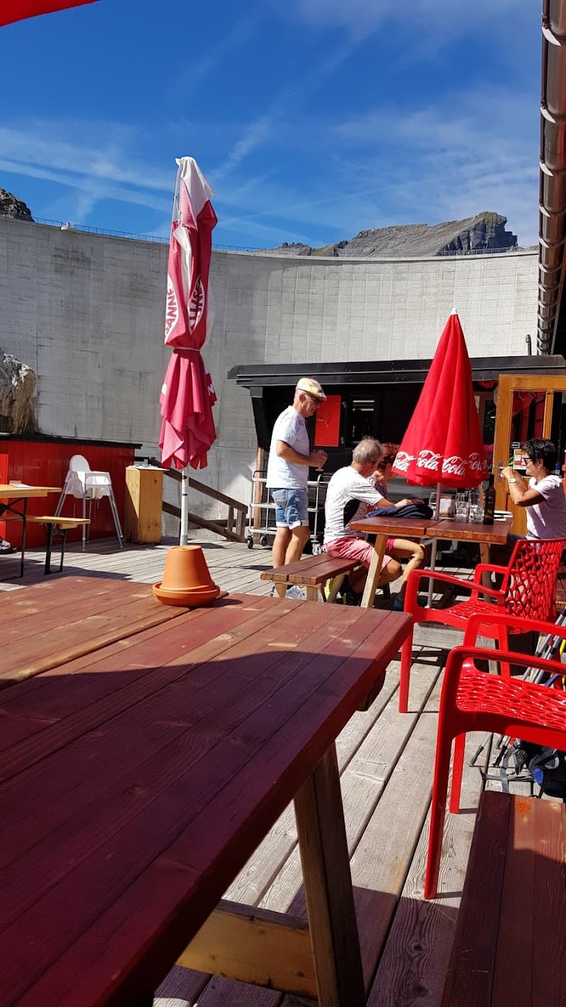 Refuge du Vieux Emosson 3