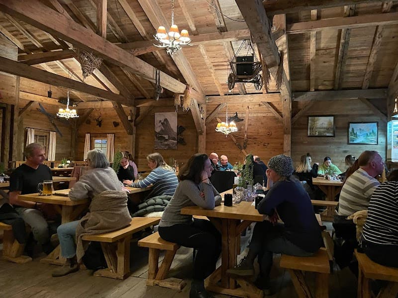 Winterhütte 4