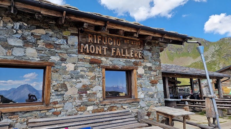 Rifugio Mont Fallère