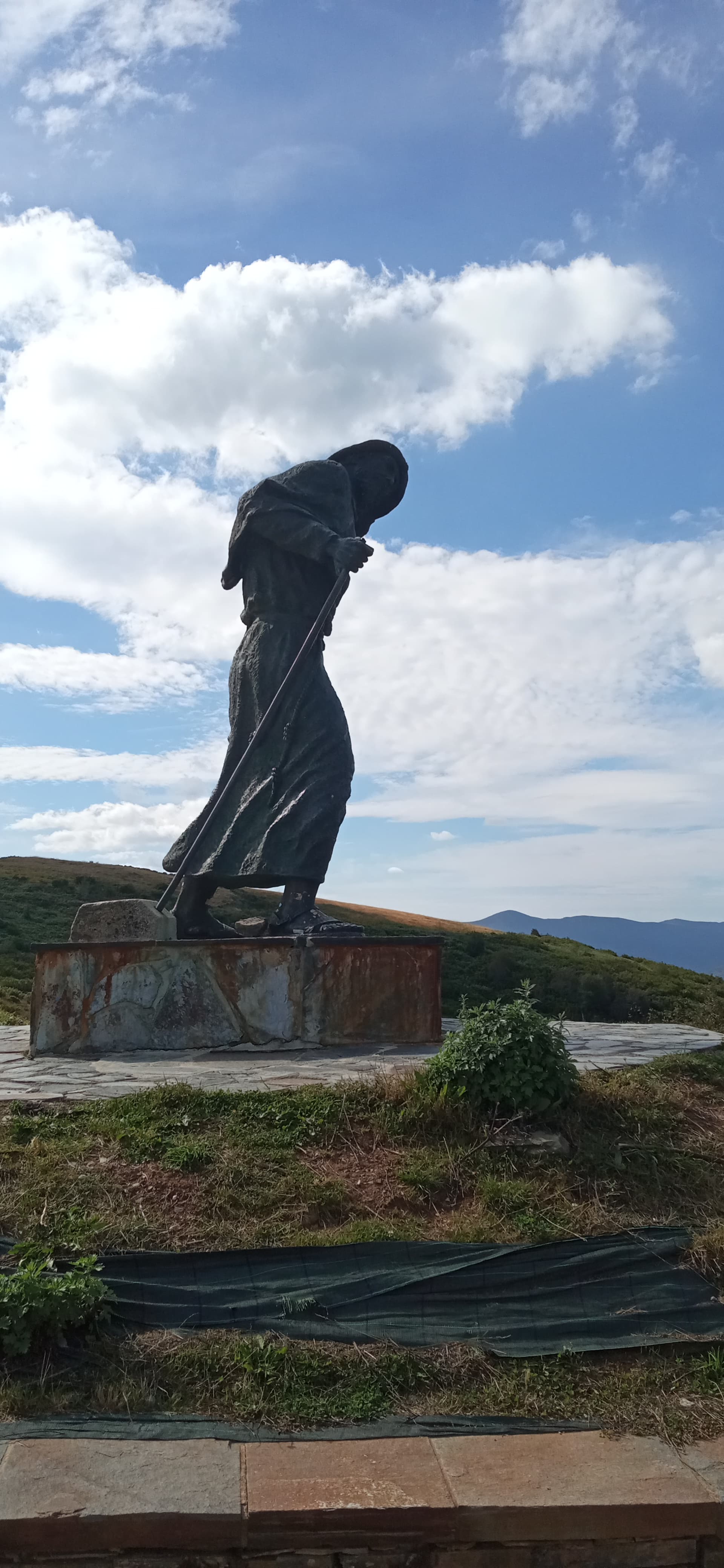 Camino Francés (Saint-Jean-Pied-de-Port → Santiago de Compostela)